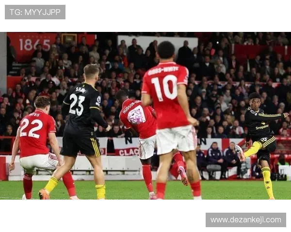 欧洲豪门鏖战再起英超焦点大战引爆全球球迷热议 欧洲豪门鏖战再起英超焦点大战引爆全球球迷热议