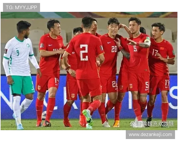中国足球队迎战亚洲强队，力争晋级世界杯决赛阶段