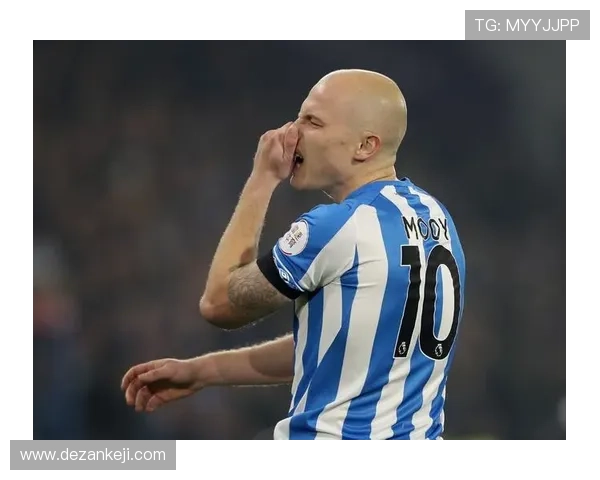 哈德斯菲尔德足球俱乐部历史沿革与现状分析探讨