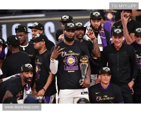 湖人队重磅交易即将达成 詹姆斯与新援携手冲击总冠军